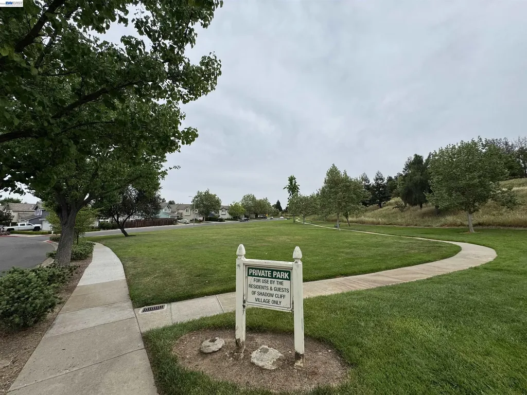 3048 Badger Drive Pleasanton CA 94566