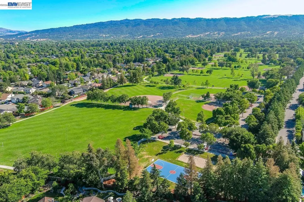 3048 Badger Drive Pleasanton CA 94566