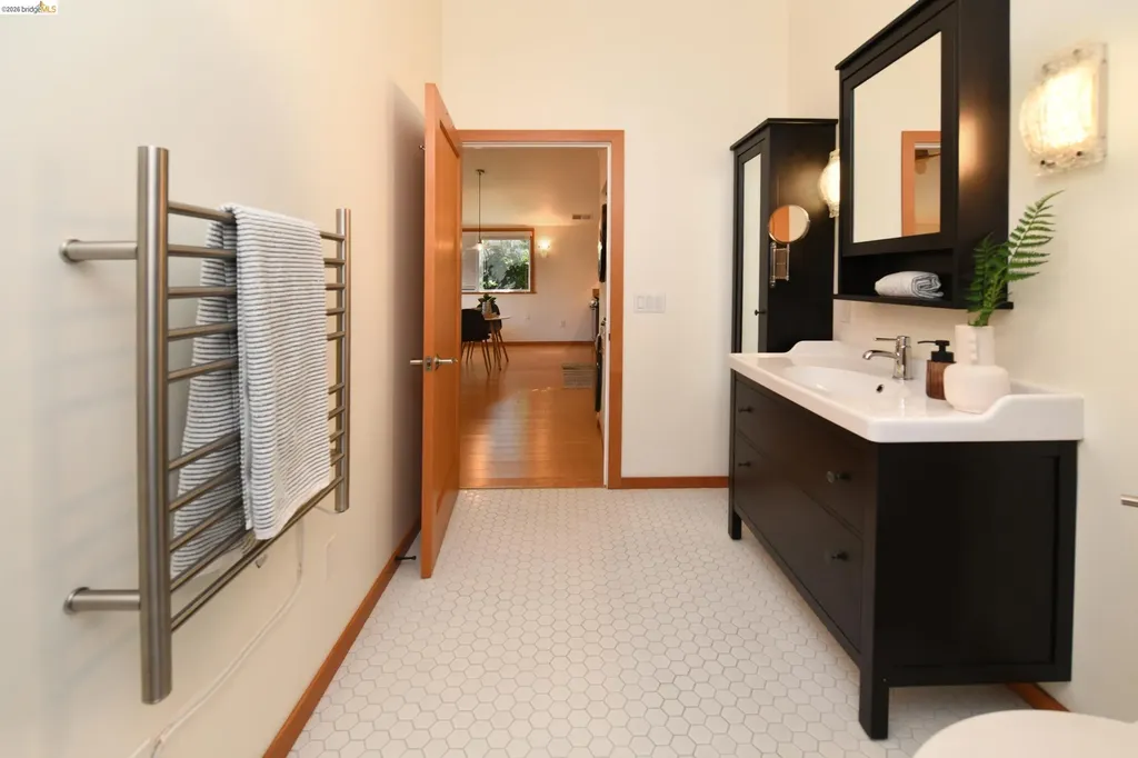 2300 Ashby Avenue Berkeley CA 94705