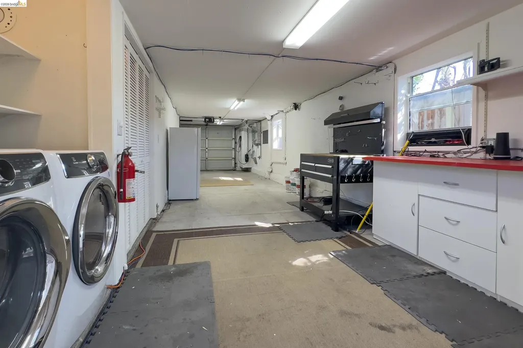 2300 Ashby Avenue Berkeley CA 94705