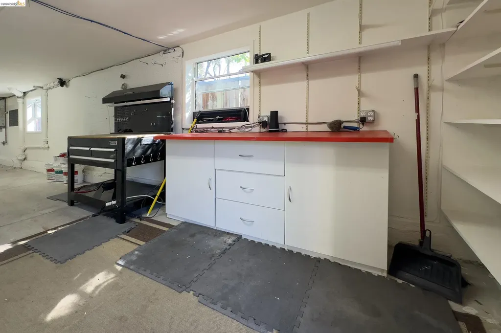 2300 Ashby Avenue Berkeley CA 94705