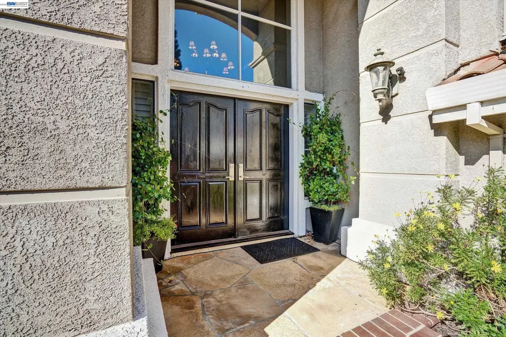 36 Savona Court Danville CA 94526