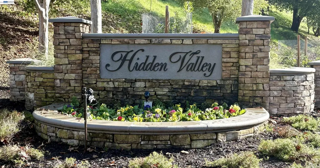 36 Savona Court Danville CA 94526