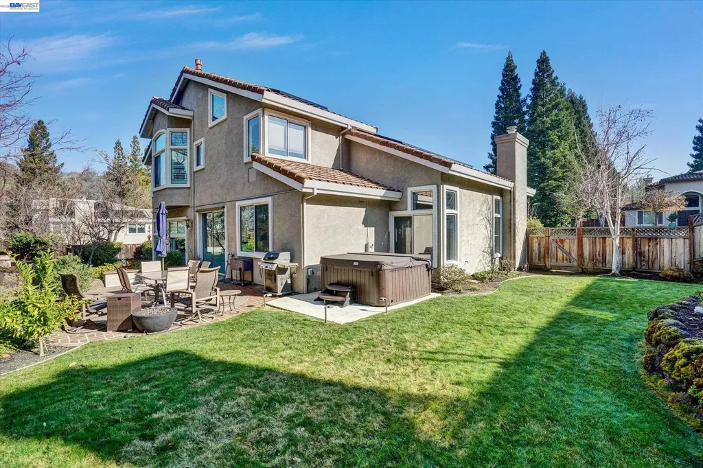 36 Savona Court Danville CA 94526