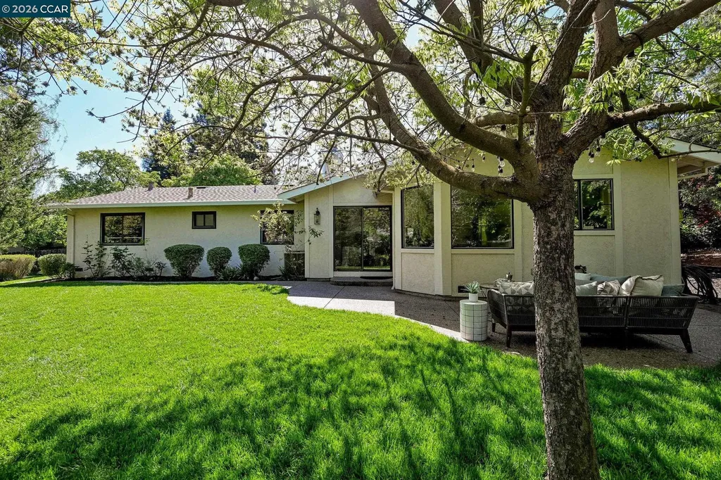 125 Baja Lane Walnut Creek CA 94595