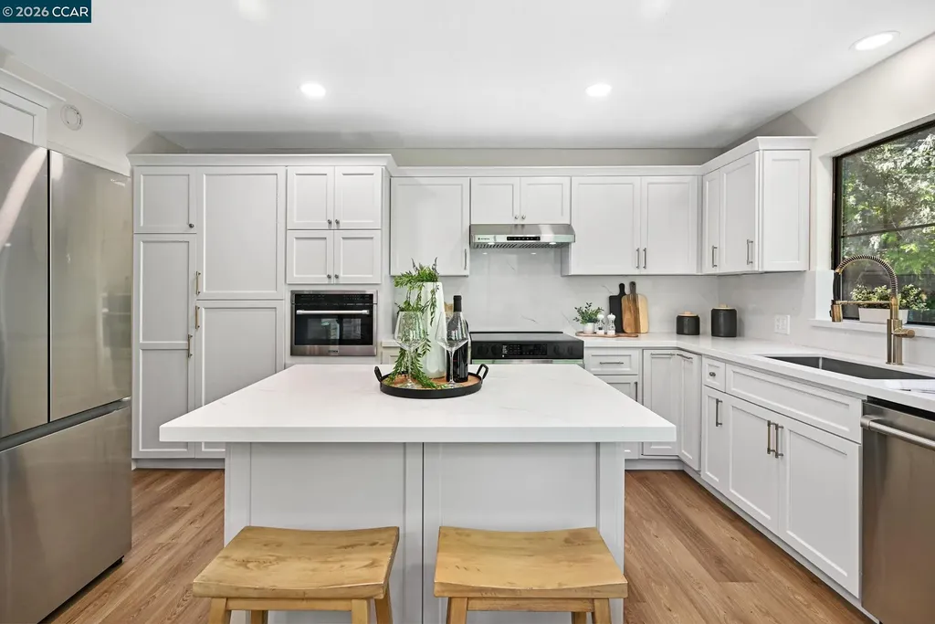 125 Baja Lane Walnut Creek CA 94595