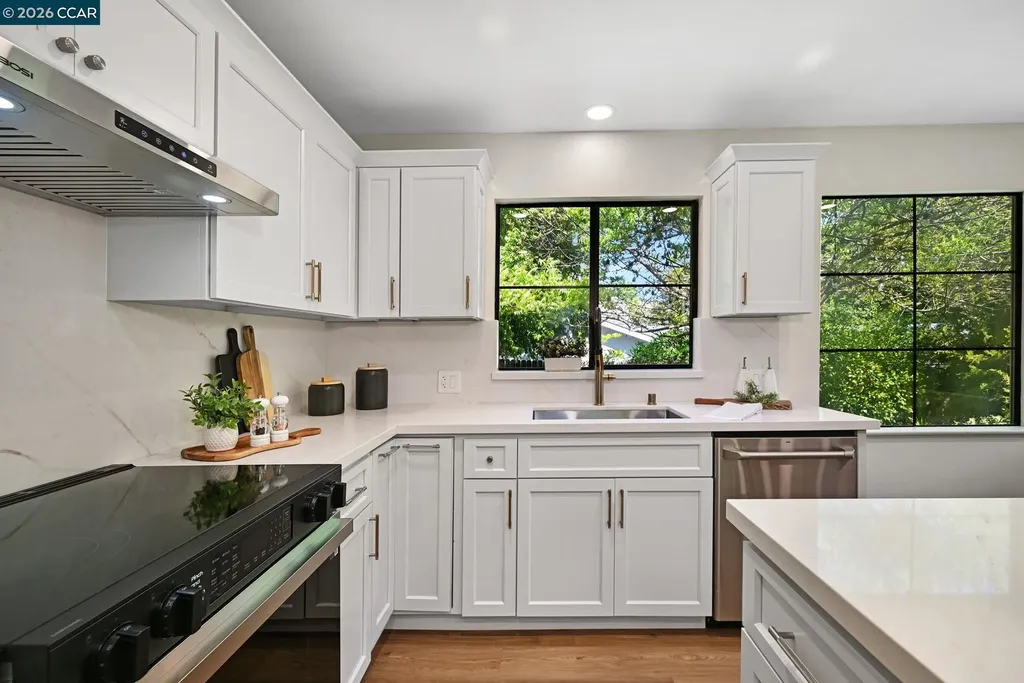 125 Baja Lane Walnut Creek CA 94595