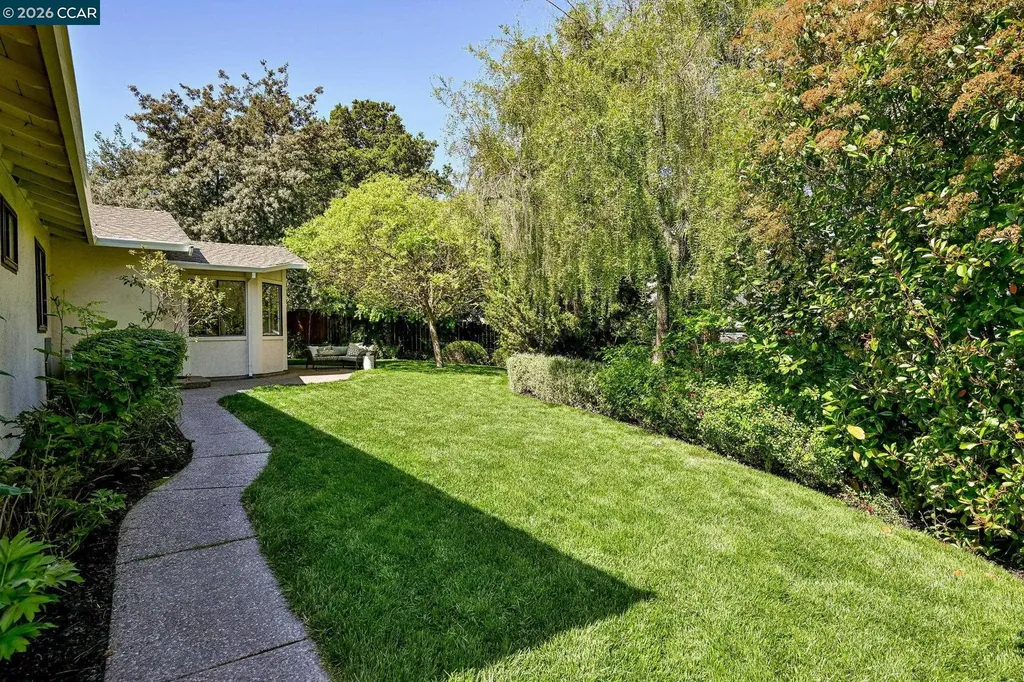 125 Baja Lane Walnut Creek CA 94595