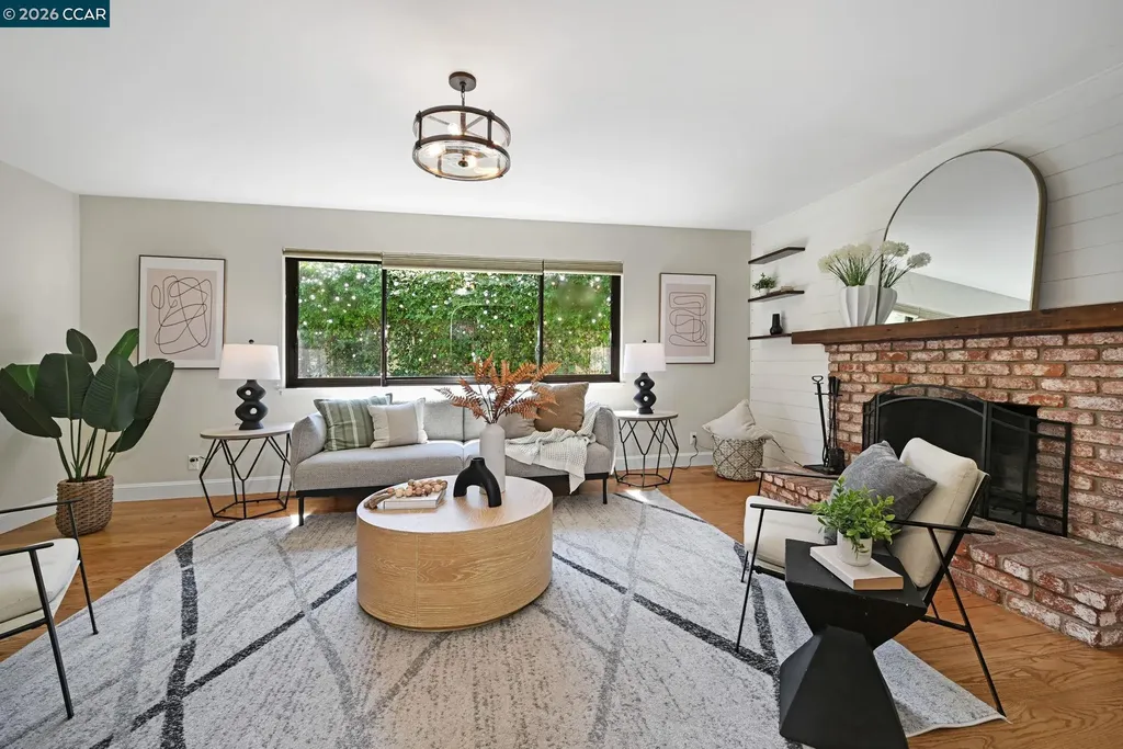 125 Baja Lane Walnut Creek CA 94595