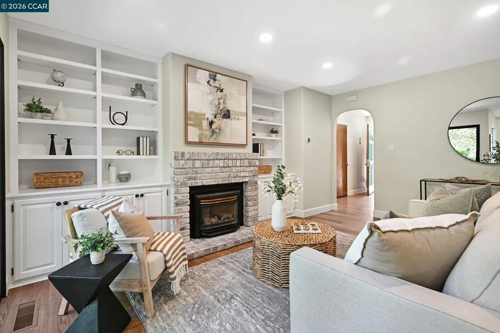 125 Baja Lane Walnut Creek CA 94595