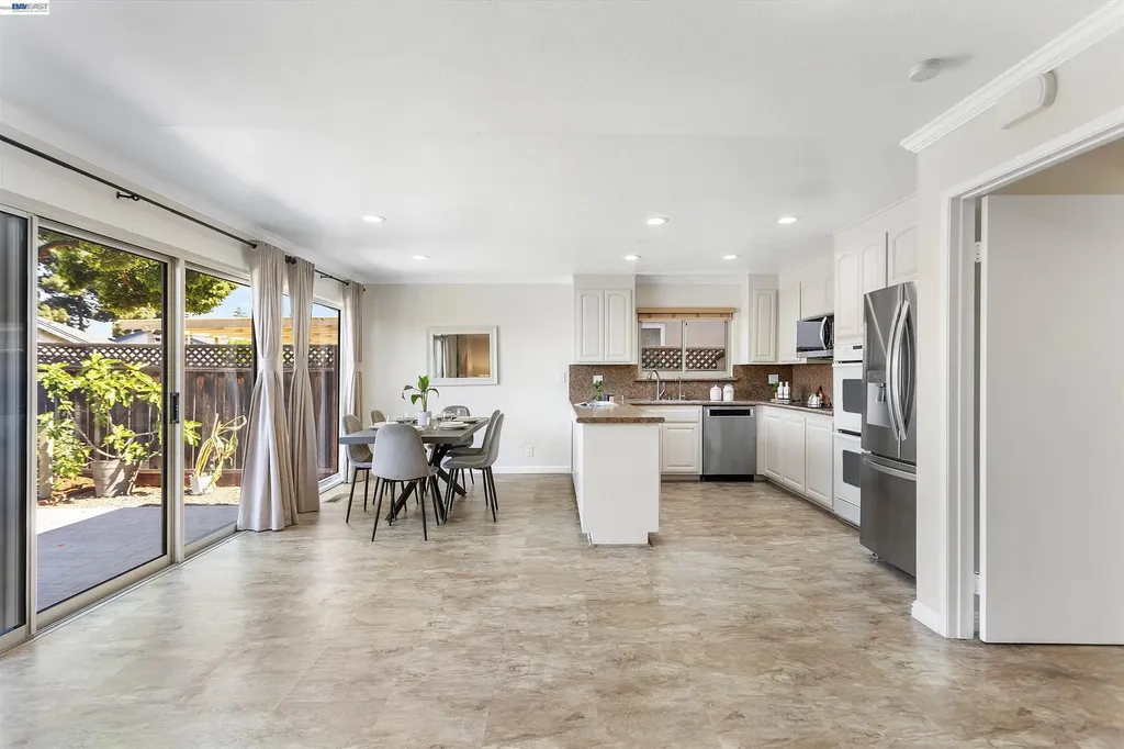 3179 Mackenzie Place Fremont CA 94536