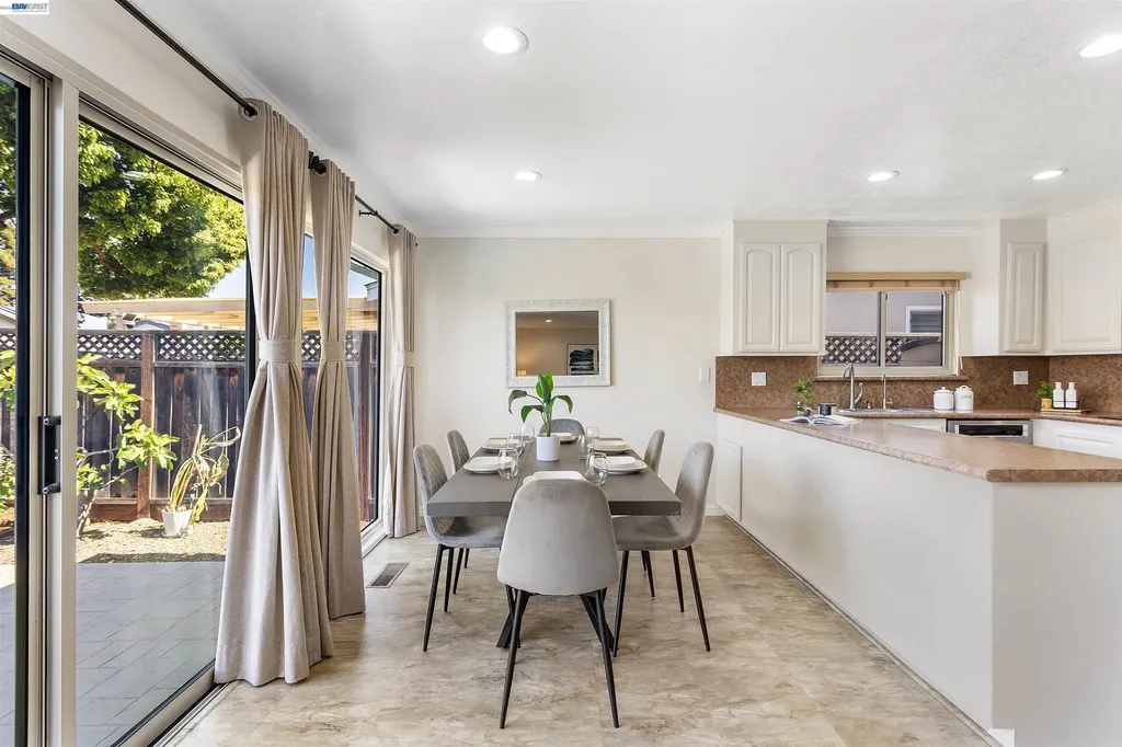 3179 Mackenzie Place Fremont CA 94536