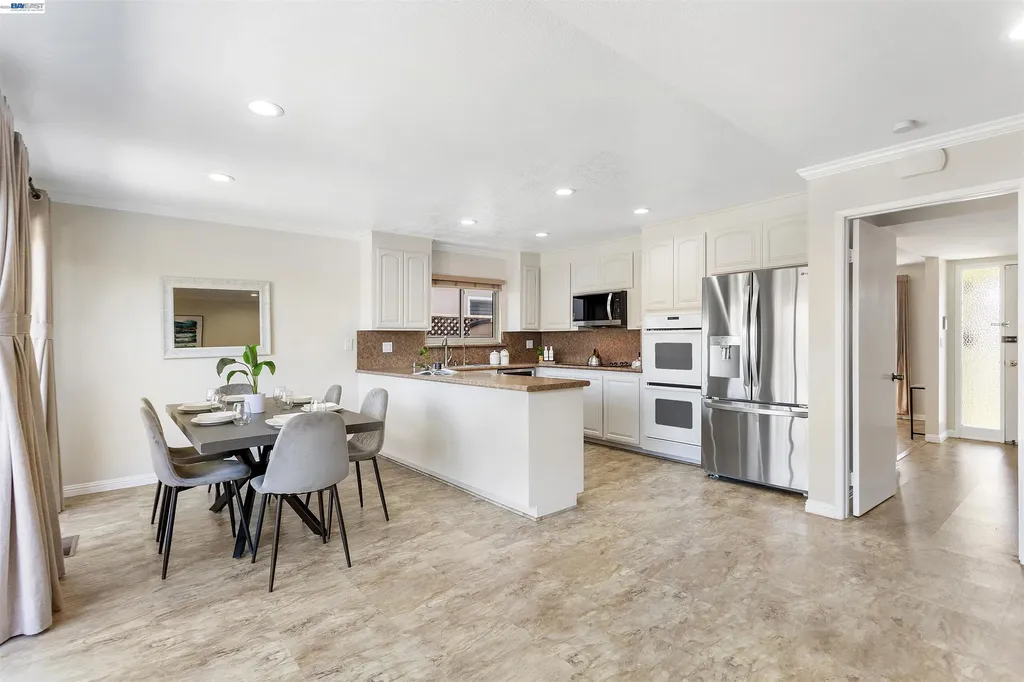 3179 Mackenzie Place Fremont CA 94536