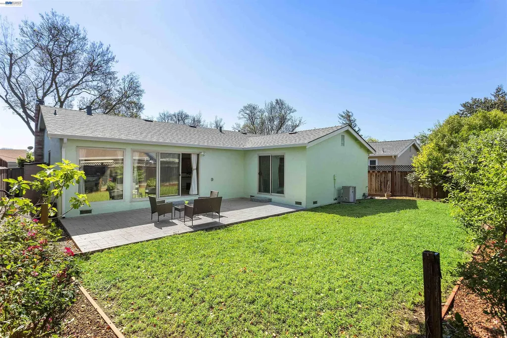 3179 Mackenzie Place Fremont CA 94536
