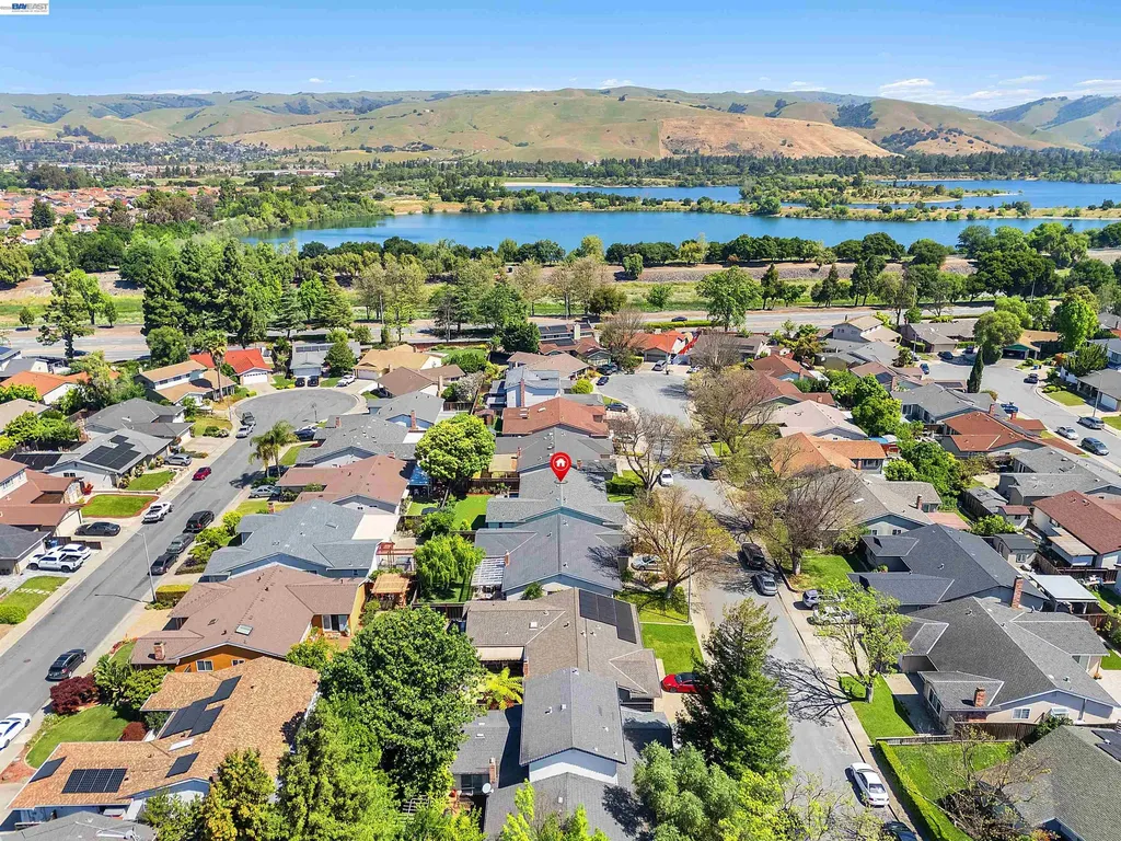 3179 Mackenzie Place Fremont CA 94536