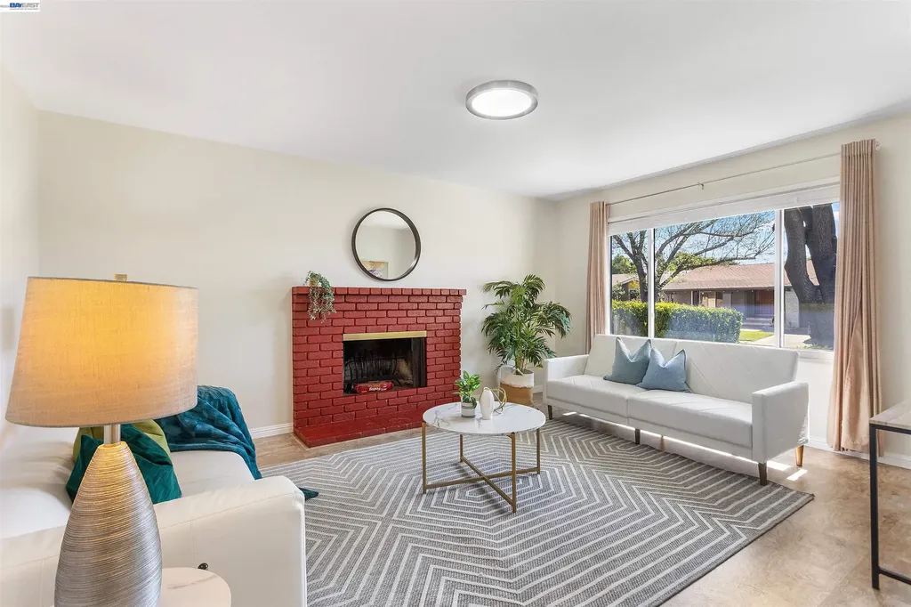 3179 Mackenzie Place Fremont CA 94536