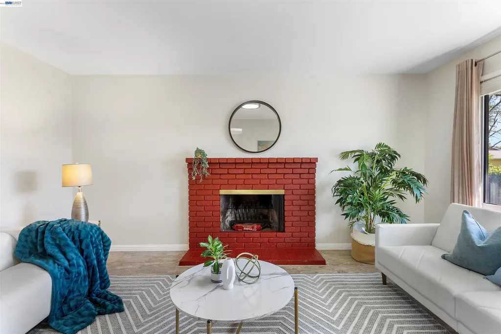 3179 Mackenzie Place Fremont CA 94536