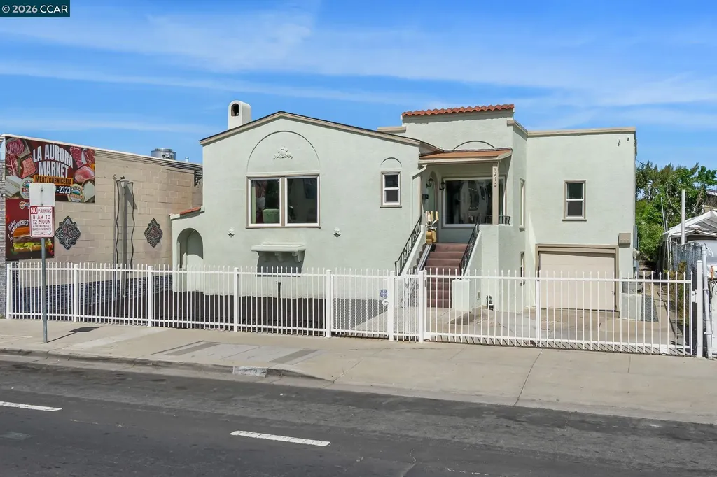 272 10th Street Pittsburg CA 94565