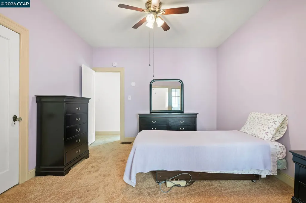 272 10th Street Pittsburg CA 94565