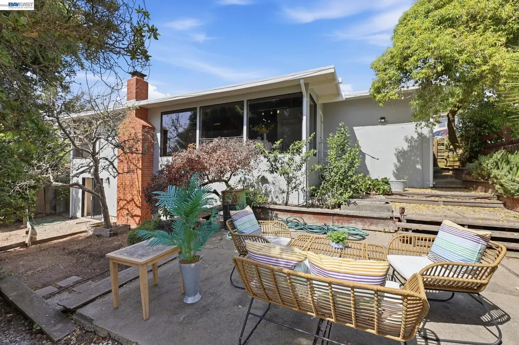 1649 Julian Drive El Cerrito CA 94530