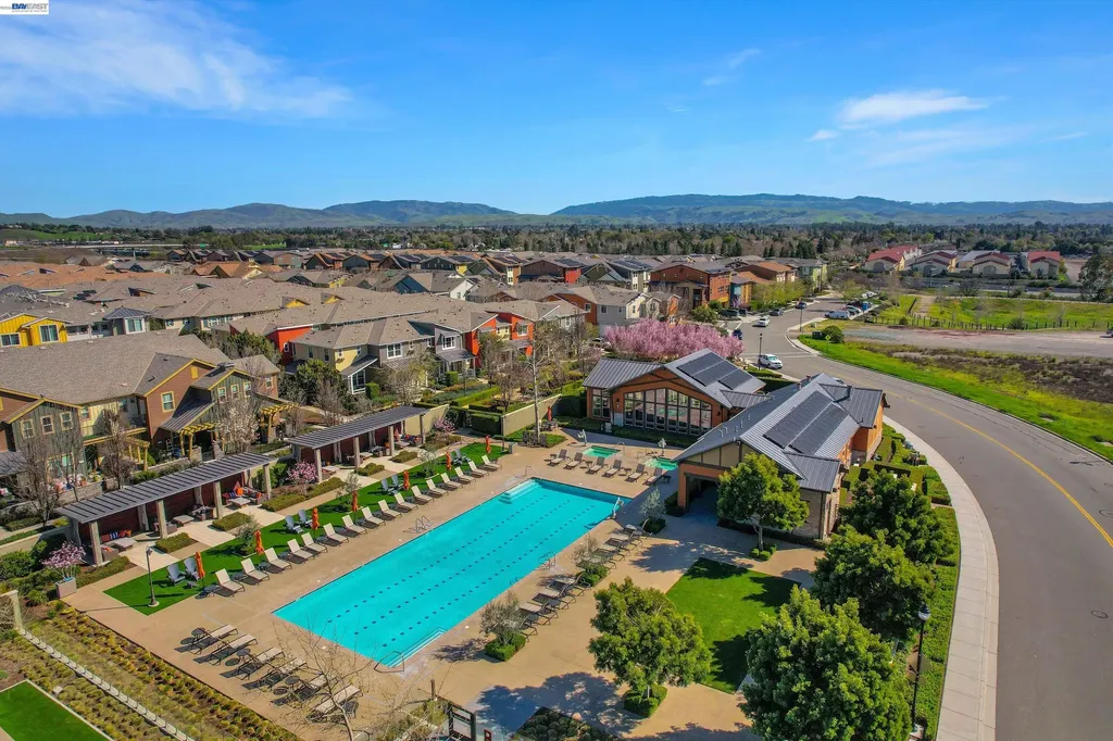 375 Basswood Common Livermore CA 94551