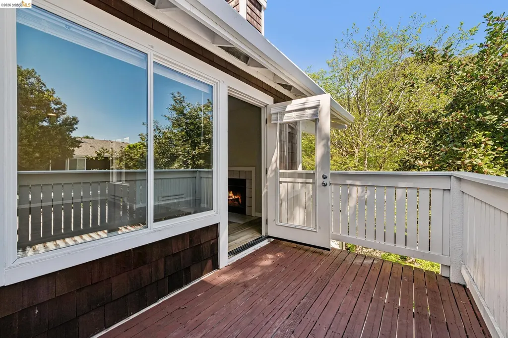60 Marina Lakes Drive Richmond CA 94804