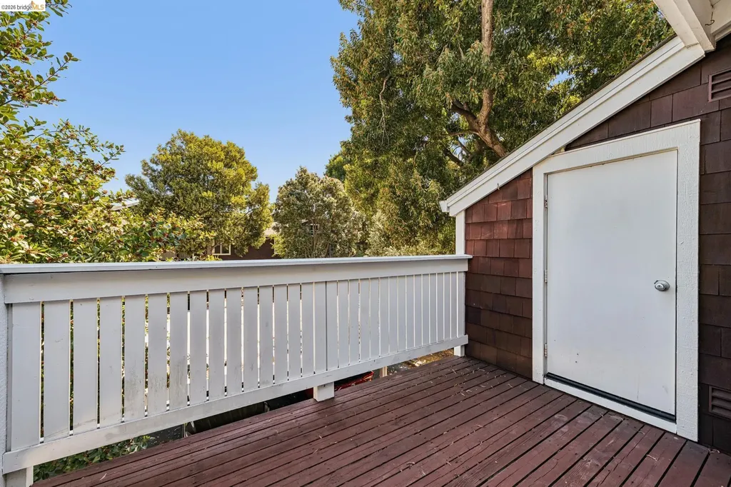 60 Marina Lakes Drive Richmond CA 94804