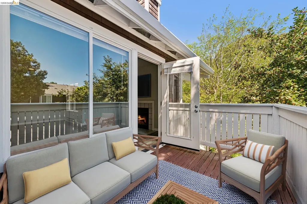 60 Marina Lakes Drive Richmond CA 94804
