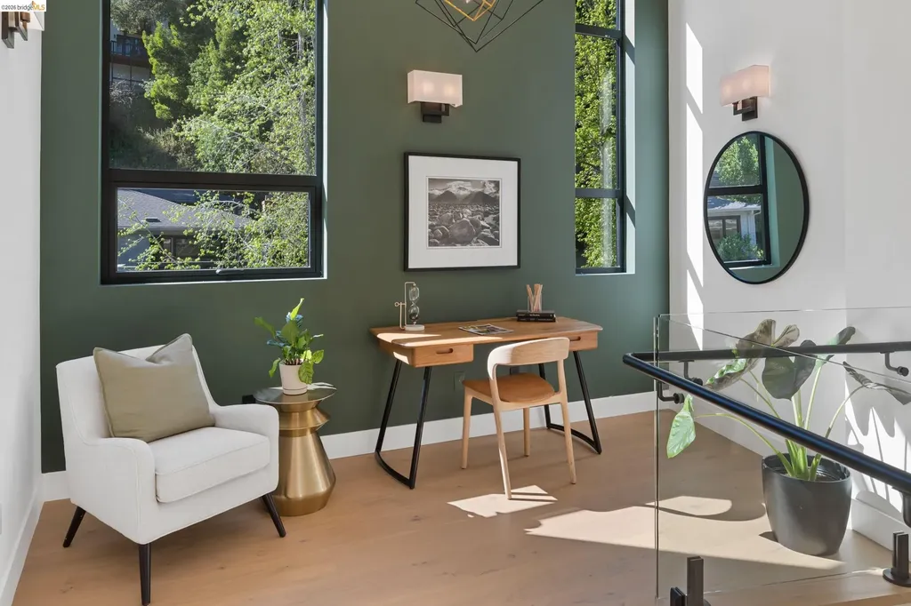 1675 Trestle Glen Road Oakland CA 94610