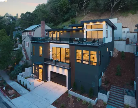 1675 Trestle Glen Road Oakland CA 94610