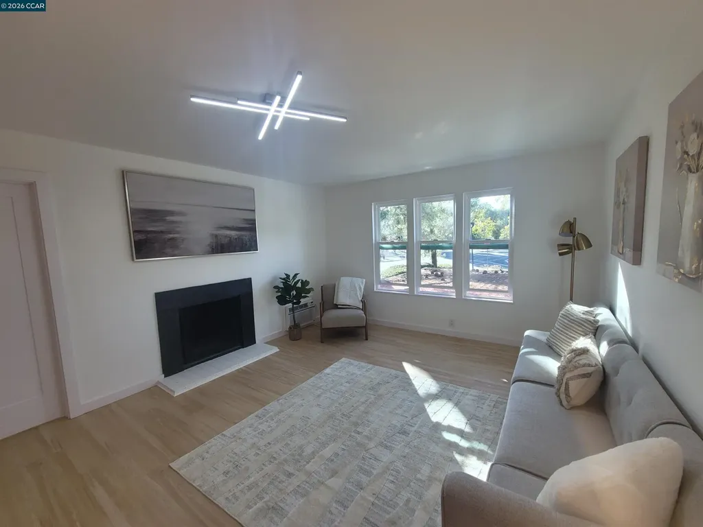 375 Camelback Road Pleasant Hill CA 94523