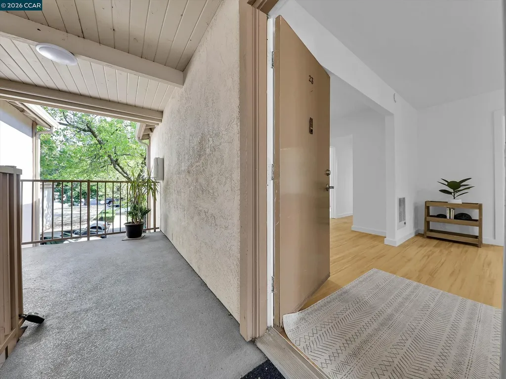 375 Camelback Road Pleasant Hill CA 94523