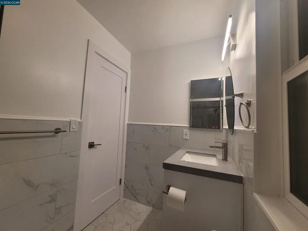 375 Camelback Road Pleasant Hill CA 94523