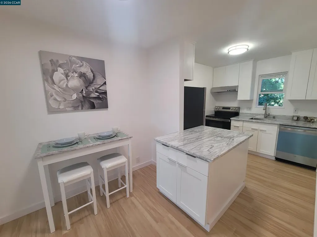 375 Camelback Road Pleasant Hill CA 94523