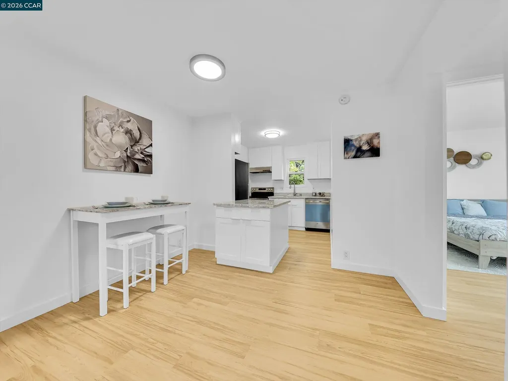 375 Camelback Road Pleasant Hill CA 94523