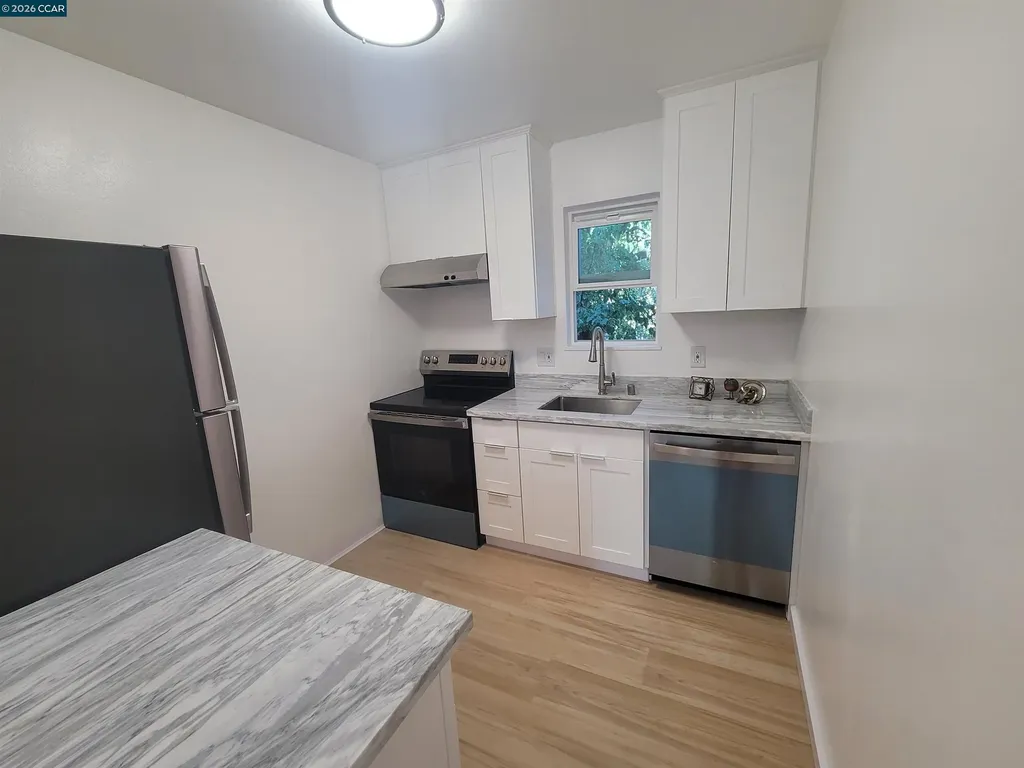 375 Camelback Road Pleasant Hill CA 94523