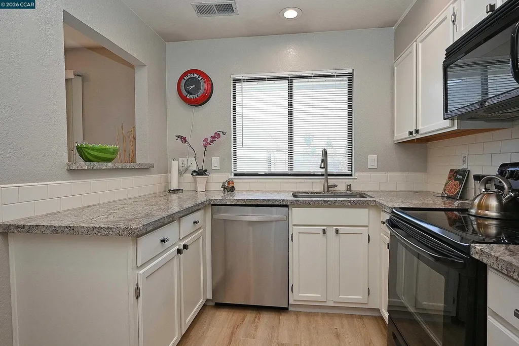 94 Elder Drive Pacheco CA 94553