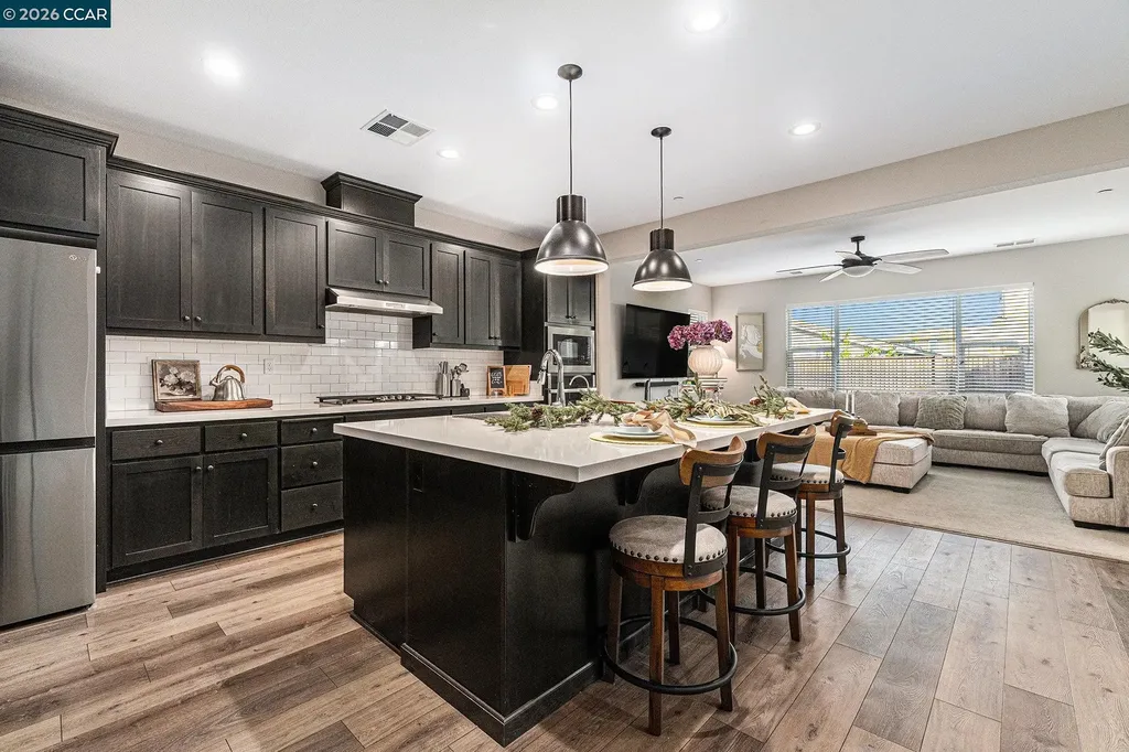 208 Littleton Street Oakley CA 94561