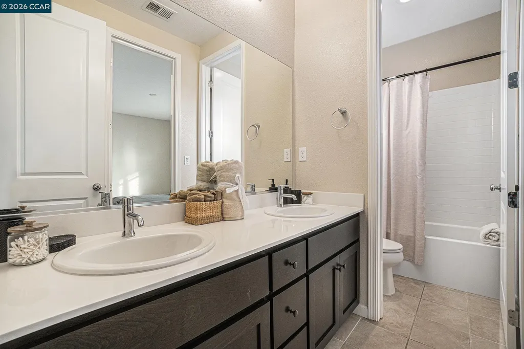 208 Littleton Street Oakley CA 94561
