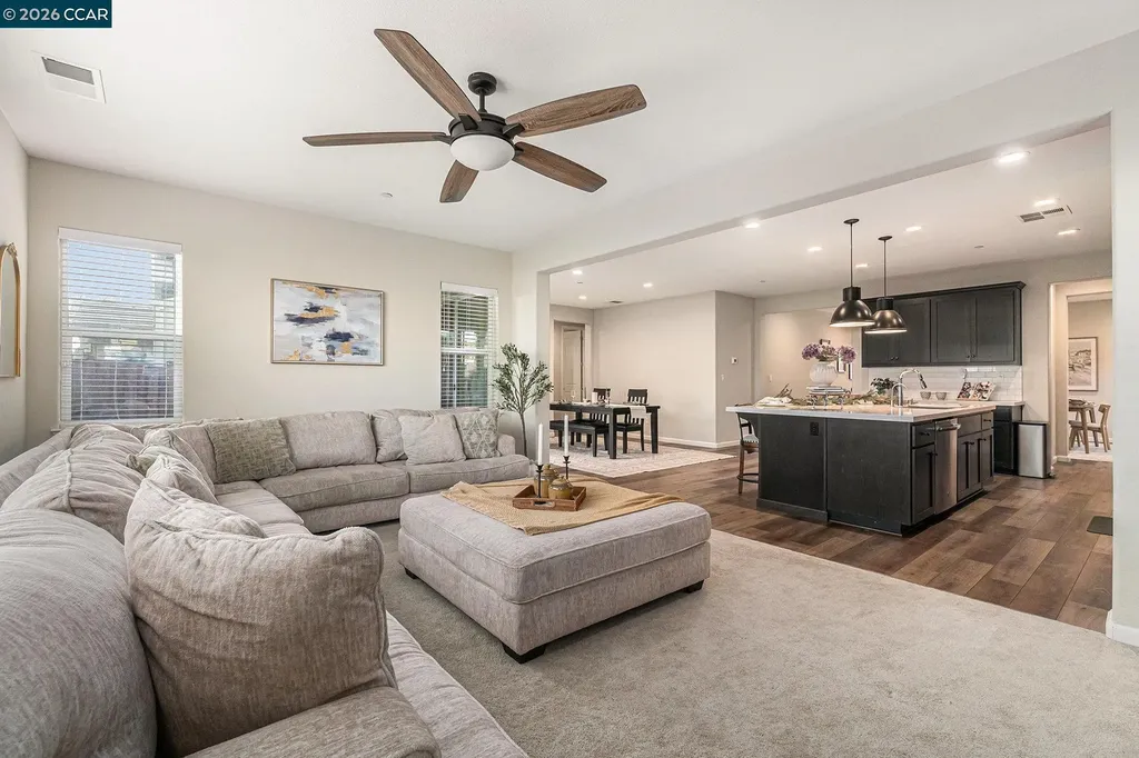 208 Littleton Street Oakley CA 94561