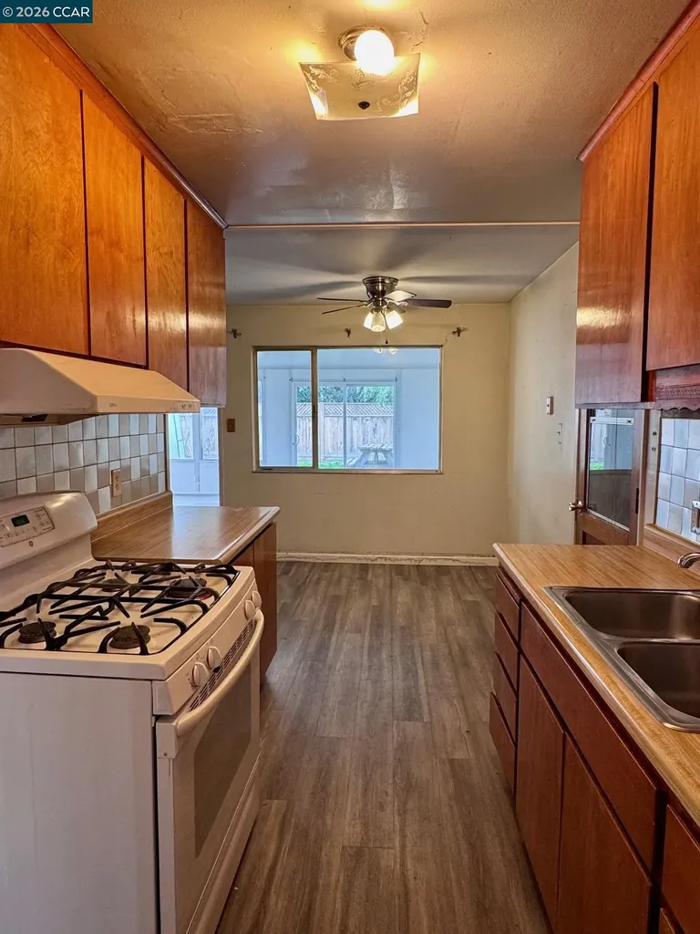 40071 Leslie Street Fremont CA 94538