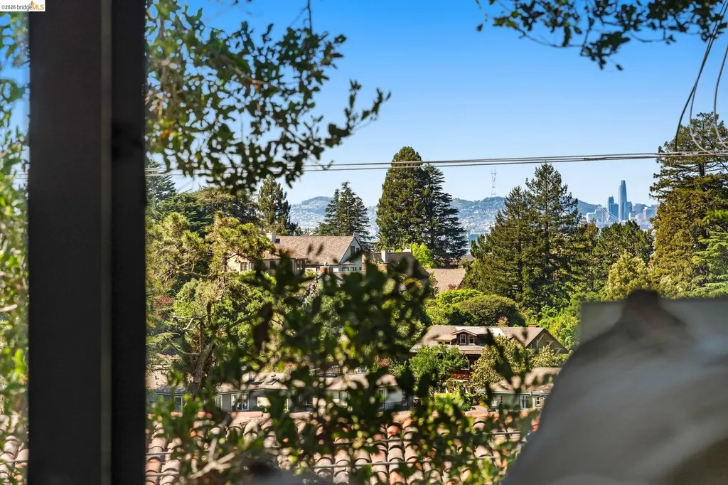 85 El Camino Real Berkeley CA 94705