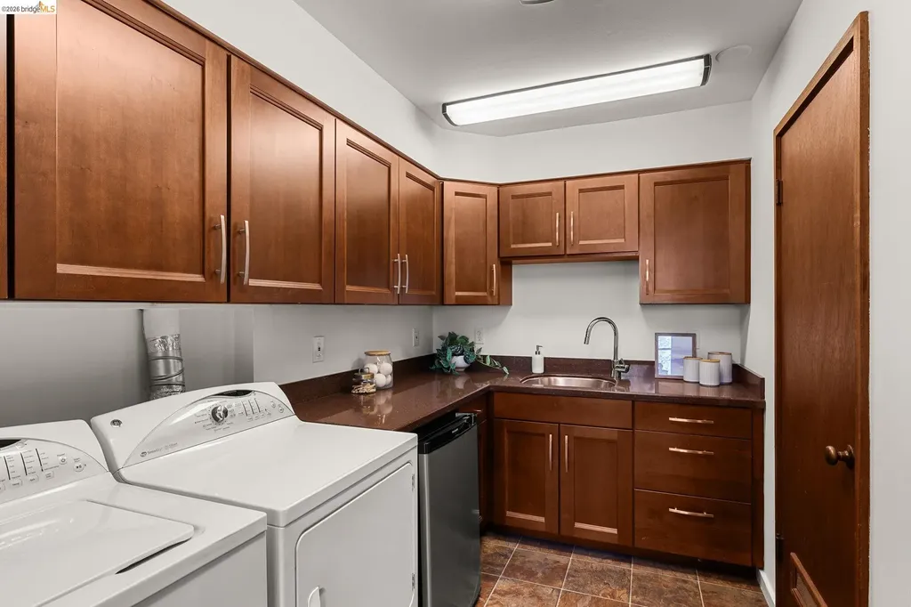85 El Camino Real Berkeley CA 94705