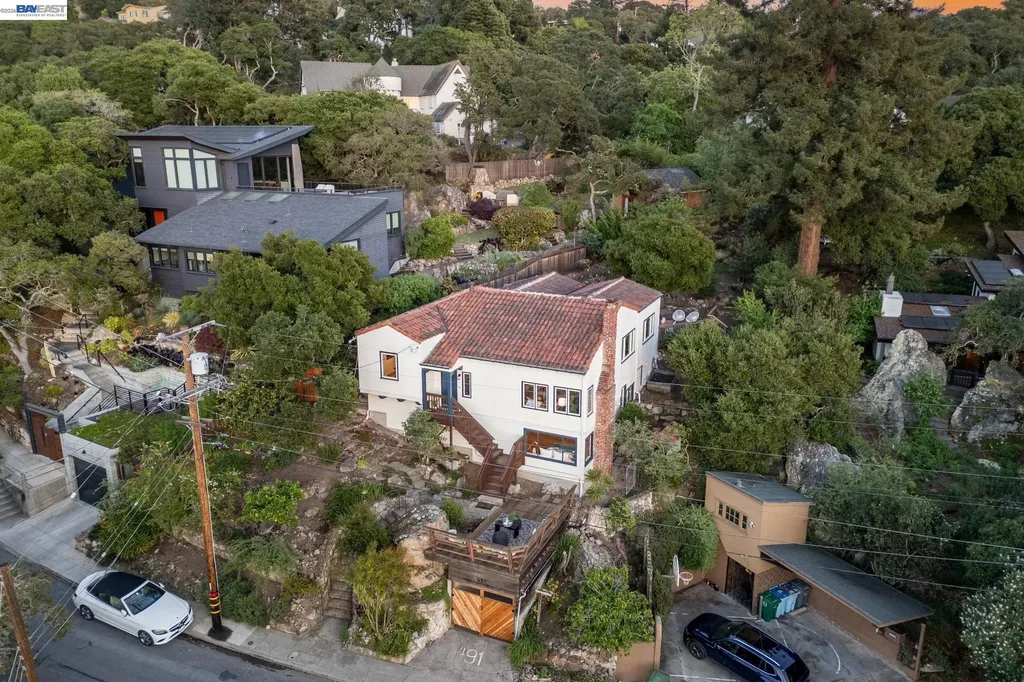 491 Vincente Avenue Berkeley CA 94707