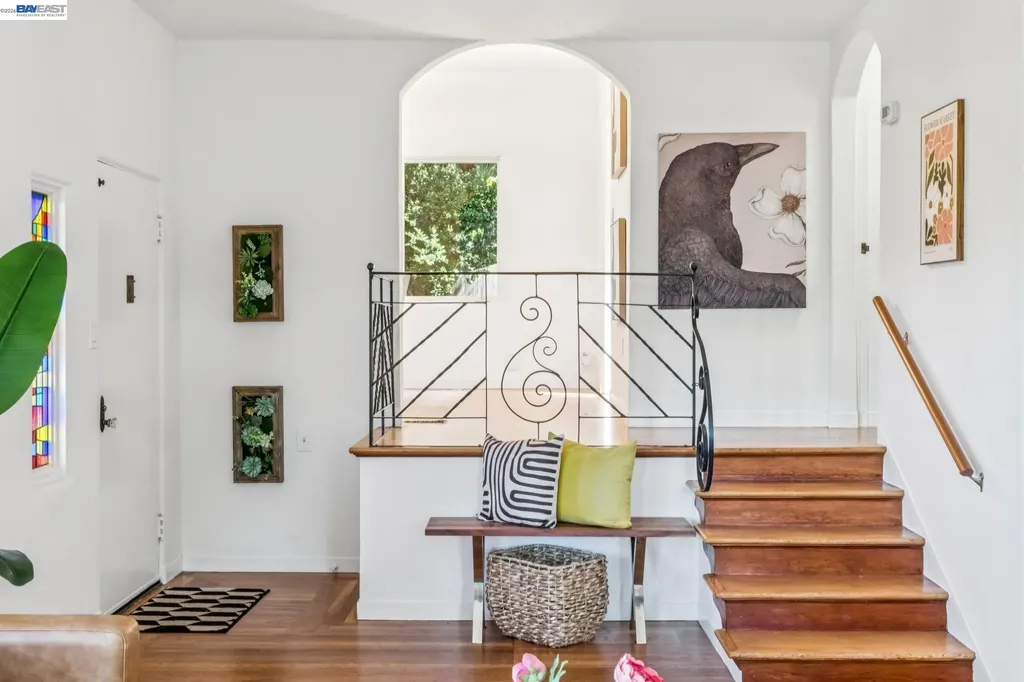 491 Vincente Avenue Berkeley CA 94707