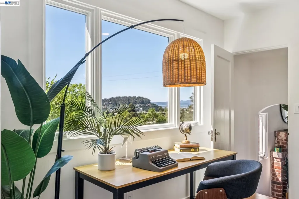 491 Vincente Avenue Berkeley CA 94707