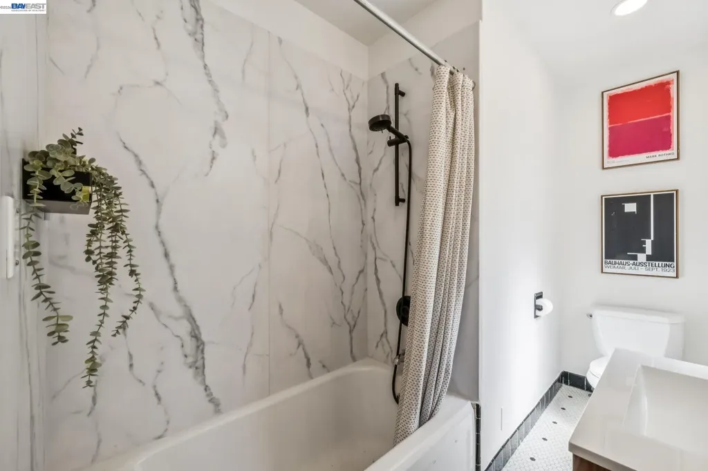 491 Vincente Avenue Berkeley CA 94707