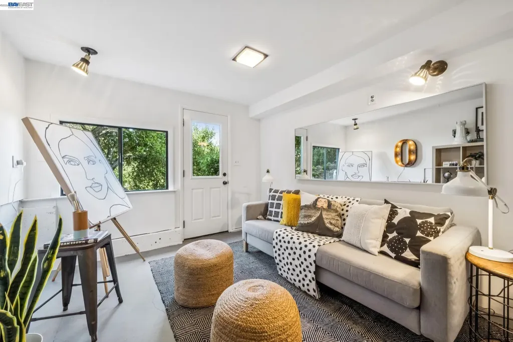 491 Vincente Avenue Berkeley CA 94707