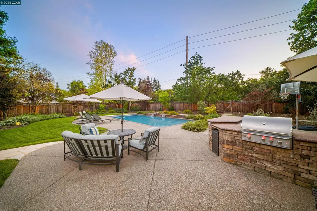 15 Wildwood Court Danville CA 94526