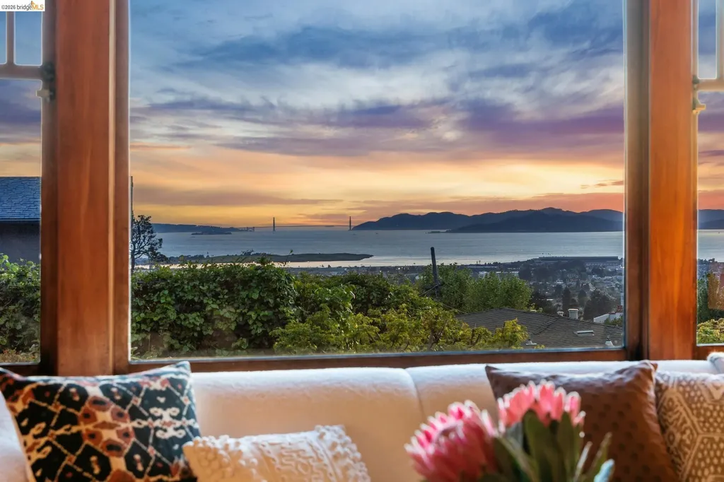 938 San Benito Road Berkeley CA 94707